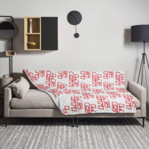 Affichez votre passion pour la légendaire 205 GTI avec ce plaid unique. Décoré du logo 1L6 GTI imprimé en rouge sur toute sa surface, il rend hommage à l'âme sportive de cette icône des routes. Idéal pour sublimer votre espace ou protéger vos sièges, surtout lorsque vous voyagez avec votre animal de compagnie. Disponible uniquement sur Shopnetwork Racing.