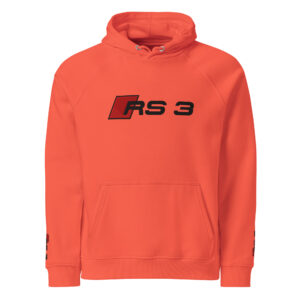 Célébrez la puissance et l’excellence avec ce sweat à capuche édition limitée, dédié à l’Audi RS3 et à son légendaire moteur 2.5 TFSI 5 cylindres, plusieurs fois sacré Meilleur Moteur au Monde à l’International Engine of the Year Awards. Broderie premium du logo RS3 en grand à l’avant et sur chaque poignet. Impression DTG au dos : Logo RS3 accompagné de l’inscription "2.5 TFSI 5 CYLINDRES – VICTORY AT THE INTERNATIONAL ENGINE OF THE YEAR AWARDS" en hommage à cette motorisation iconique. Confort et qualité haut de gamme : Coton épais, toucher ultra-doux et coupe moderne pour un style parfait.