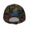 classic-dad-hat-green-camo-back-691f5344cc6d6.jpg Casquette brodée pour les fans de Volkswagen R – Style sportif et élégant