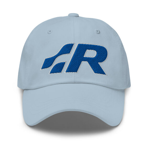 classic-dad-hat-light-blue-front-691f5344d52d2.jpg Casquette brodée pour les fans de Volkswagen R – Style sportif et élégant